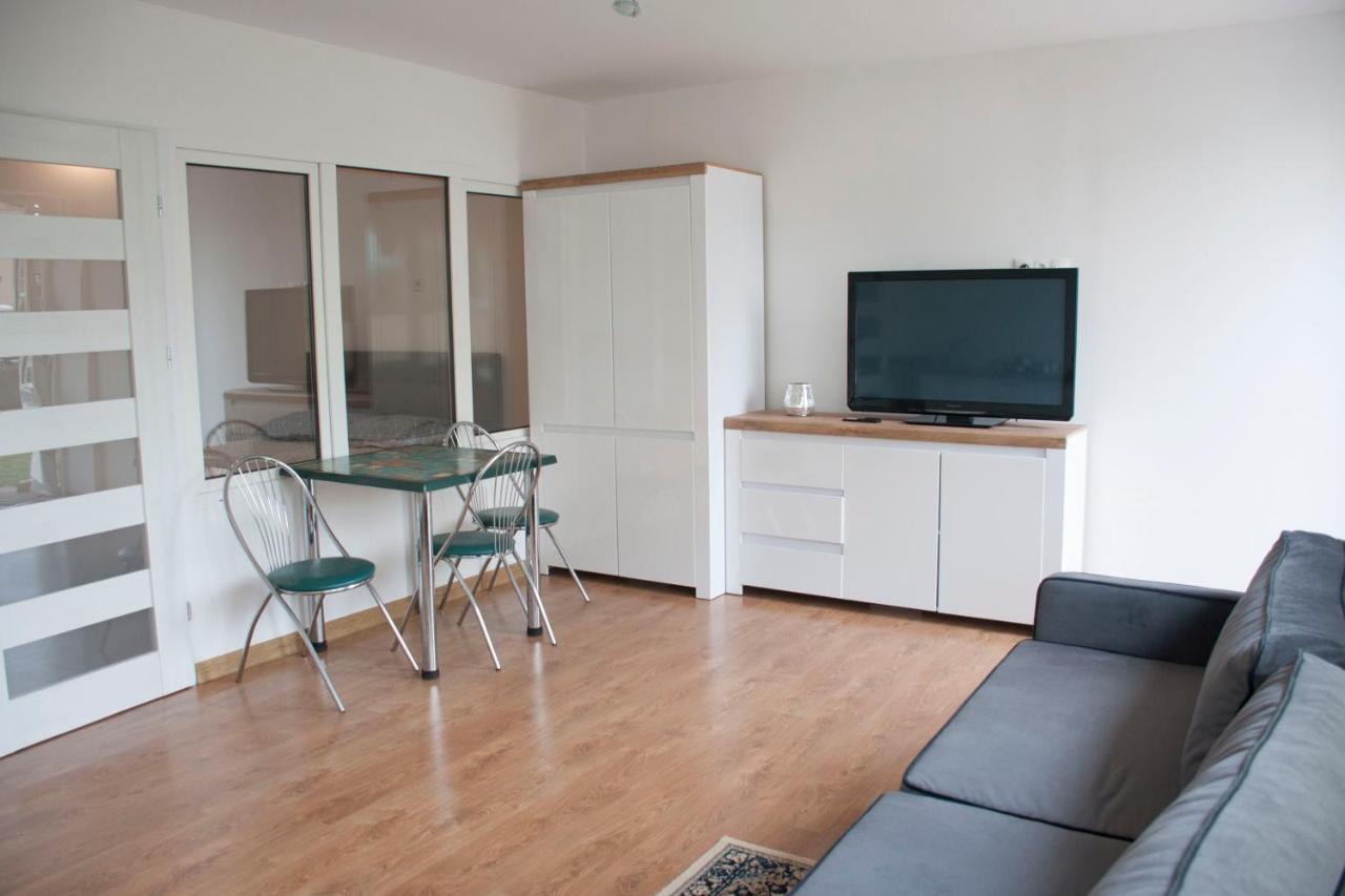 Apartament I Pokoje Aura Dom Wczasowy ダルウフコ エクステリア 写真