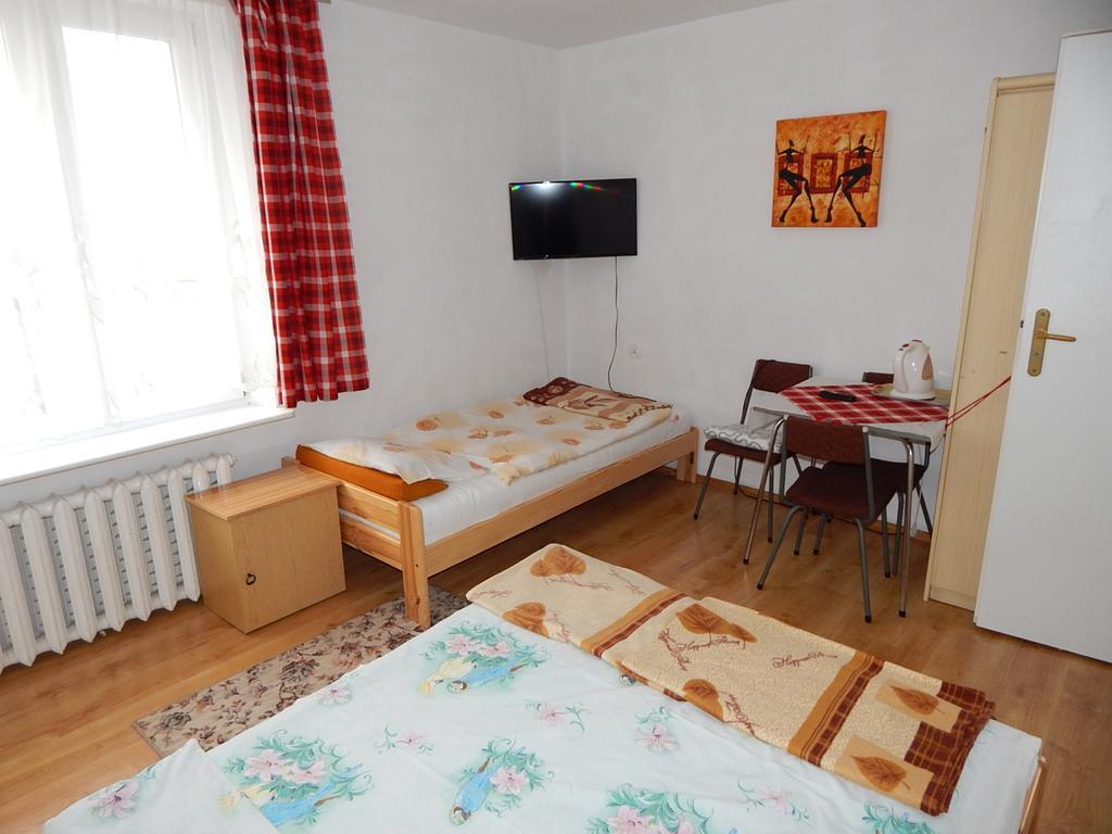 Apartament I Pokoje Aura Dom Wczasowy ダルウフコ 部屋 写真