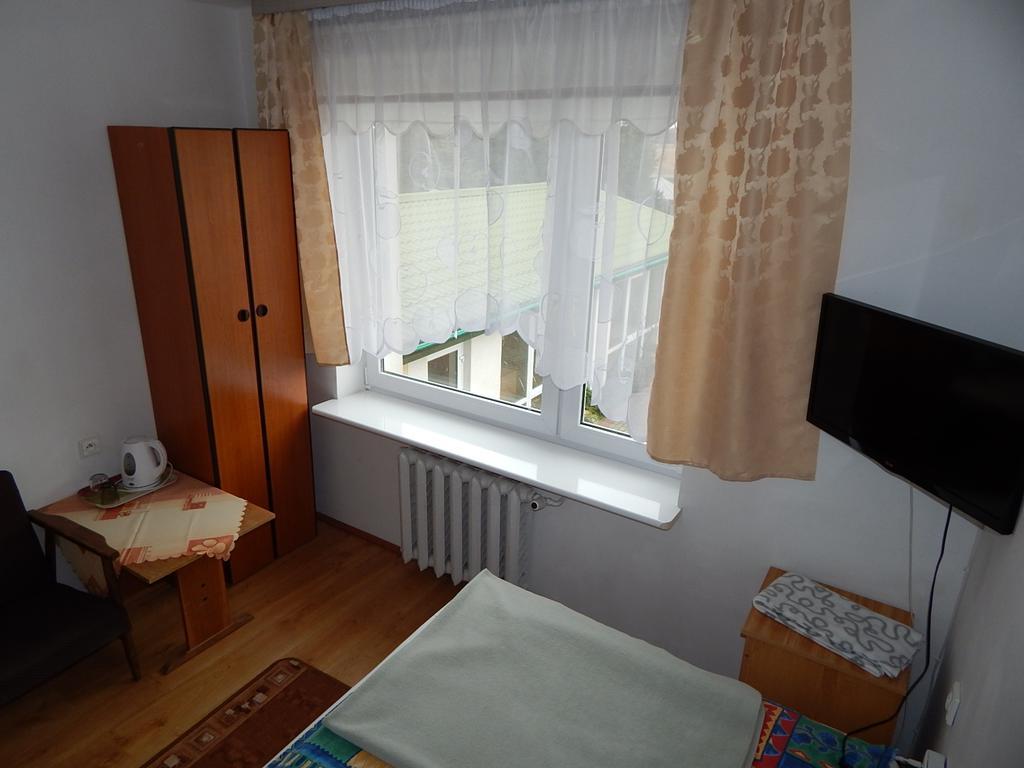 Apartament I Pokoje Aura Dom Wczasowy ダルウフコ 部屋 写真