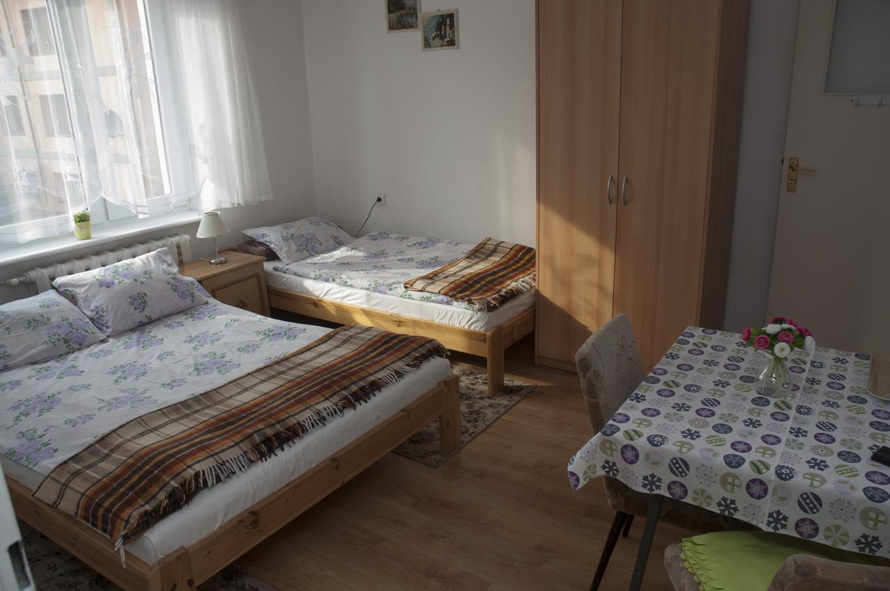 Apartament I Pokoje Aura Dom Wczasowy ダルウフコ エクステリア 写真